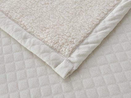 Покрывало Софи де Марко Гранд (молоко) 220х240