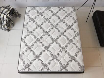 Матрас Димакс Онли медиум хард лайт 180х200